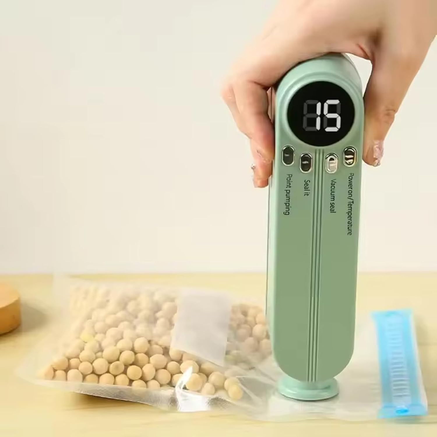 Mini Vacuum Sealer 3 in 1 Cordless Food Sealer for Dry/Moist Food Storage Portable Handheld